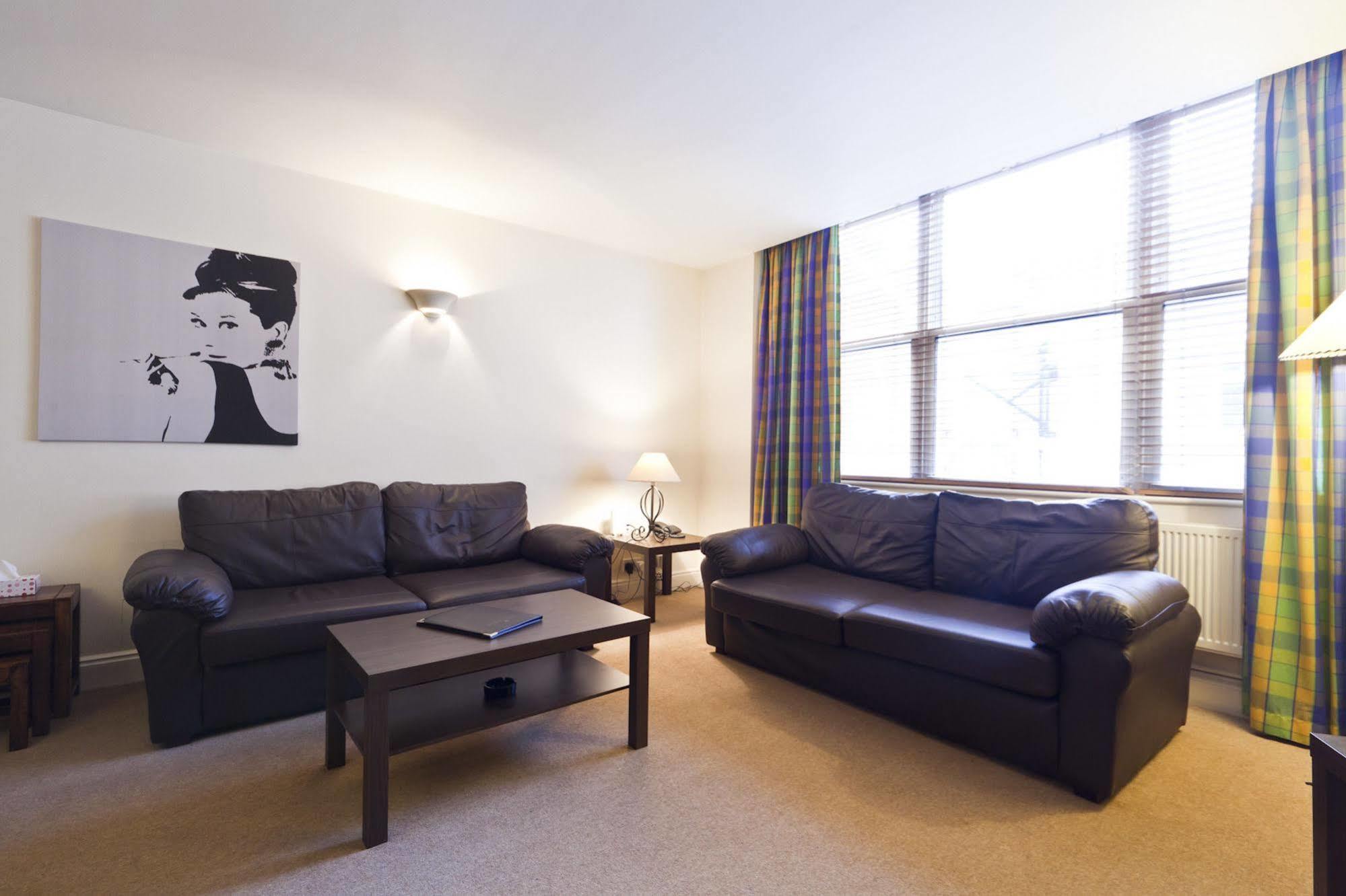 Park Lane City Apartments ลอนดอน ภายนอก รูปภาพ