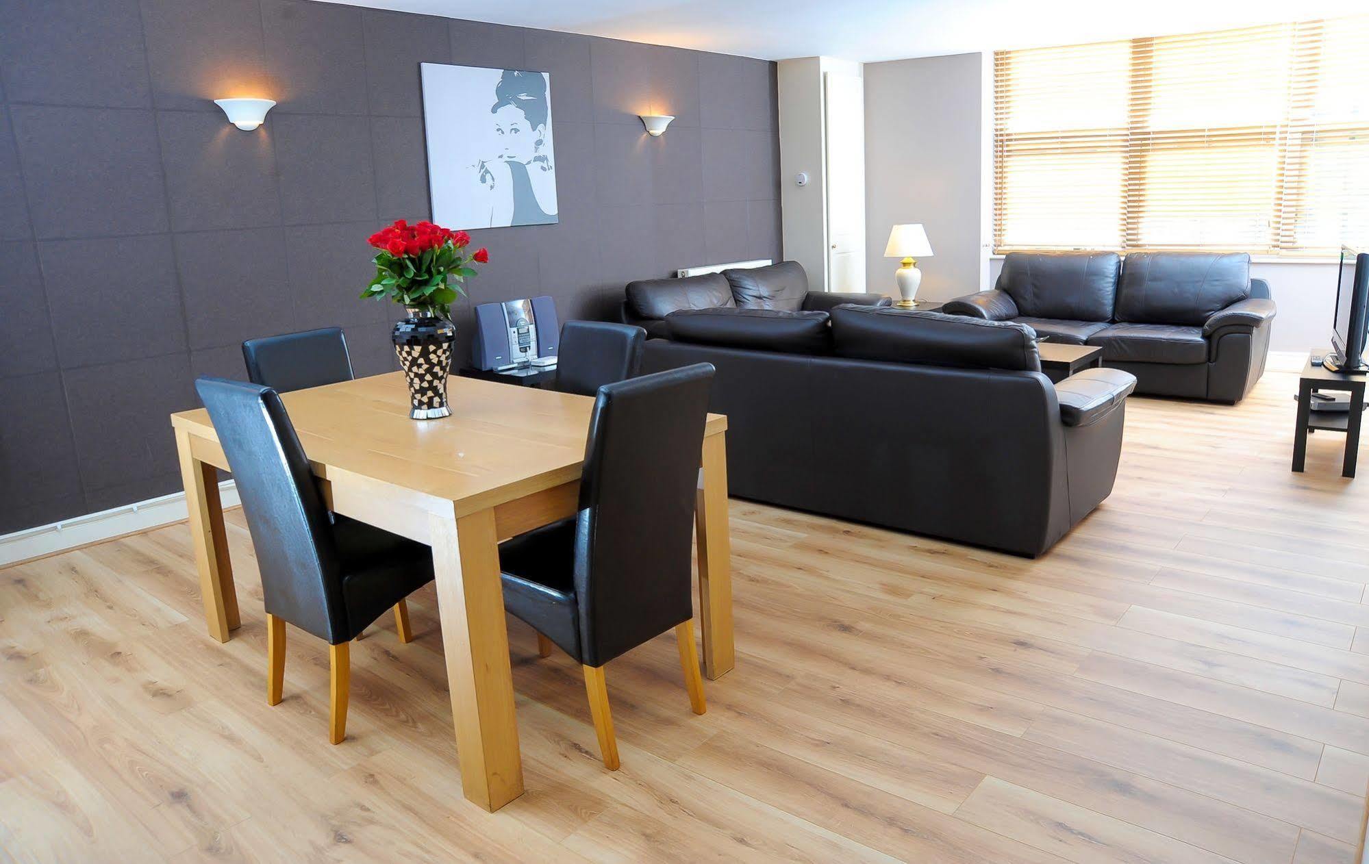 Park Lane City Apartments ลอนดอน ภายนอก รูปภาพ